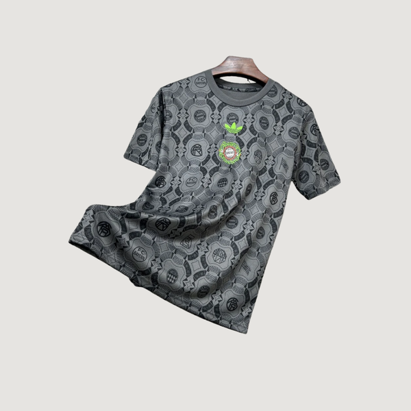 Bayern Munich – Maillot Pré-Match 2025/26 – Gris - Covred