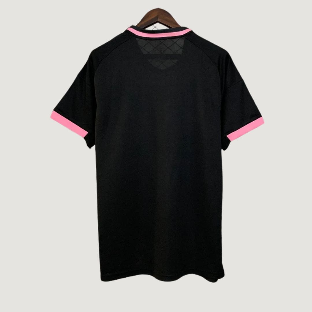 Real Madrid – Maillot Concept 25/26 – Noir & Rose - Covred