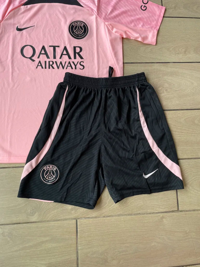 Paris Saint Germain PSG 23 24 Training Kit Pink Black Fan