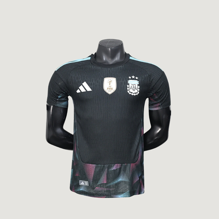 Argentine – Maillot Concept 2026 – Noir, Bleu ciel, Rose