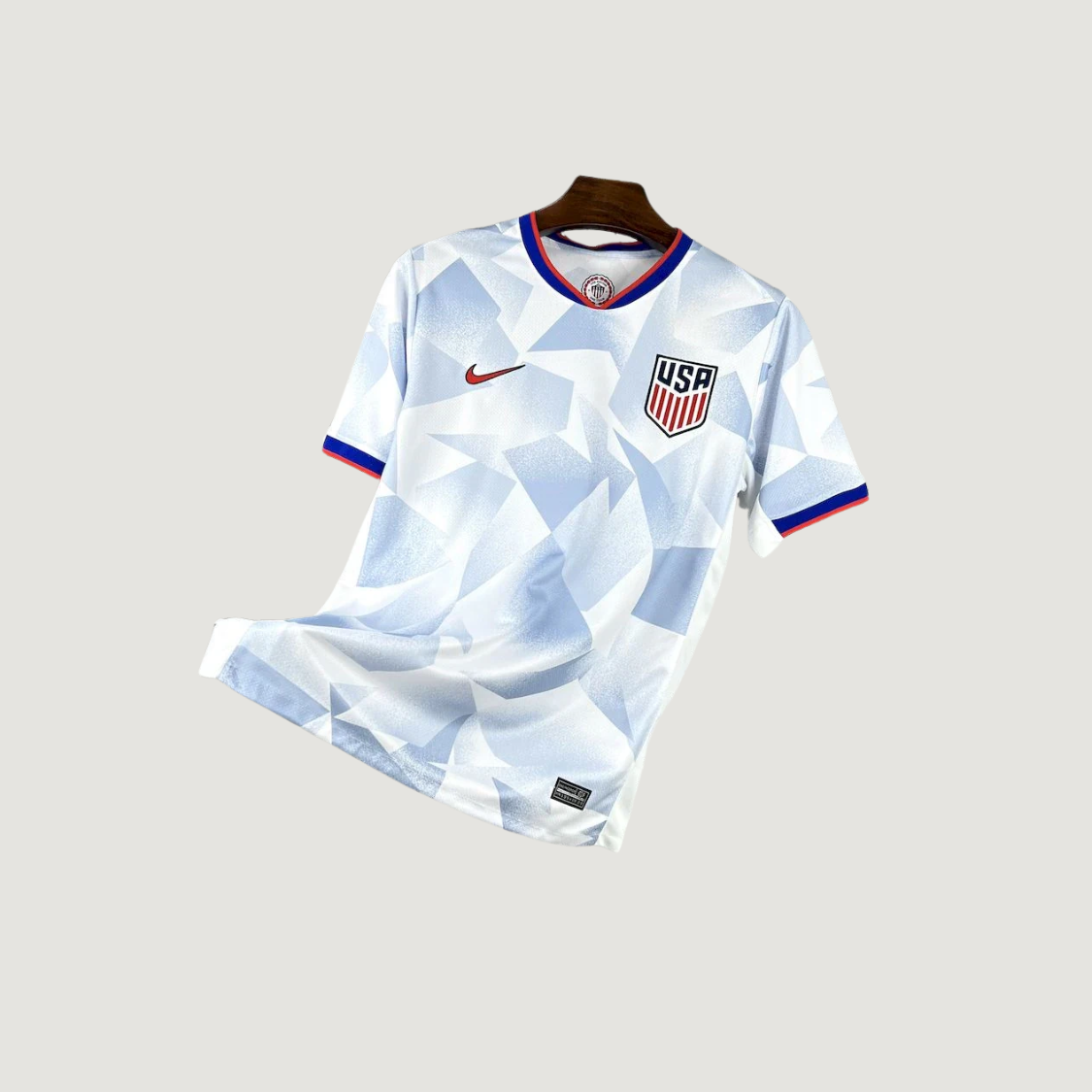 USA – Maillot Domicile 2025-26 – Blanc, Bleu, Rouge