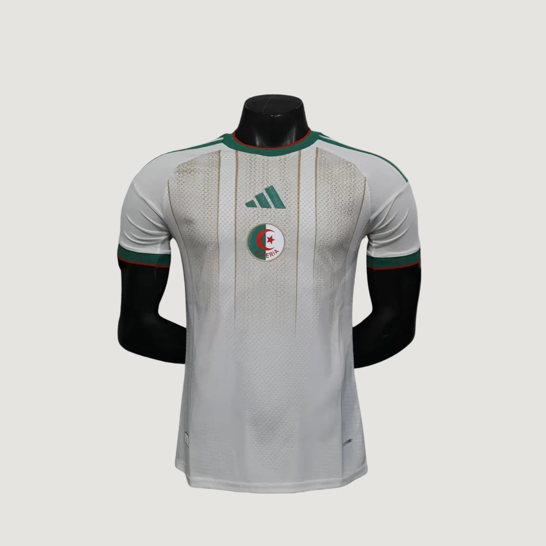 Algérie – Maillot Domicile Coupe du Monde 2026 – Blanc, Vert, Rouge