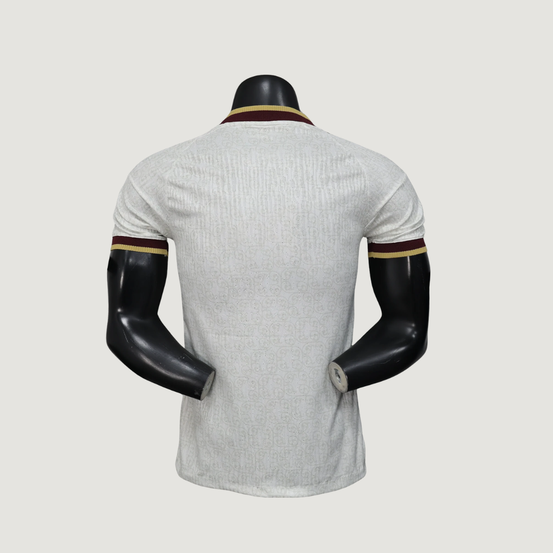 Espagne – Maillot Extérieur Coupe du Monde 2026 – Élégance claire, détails bordeaux