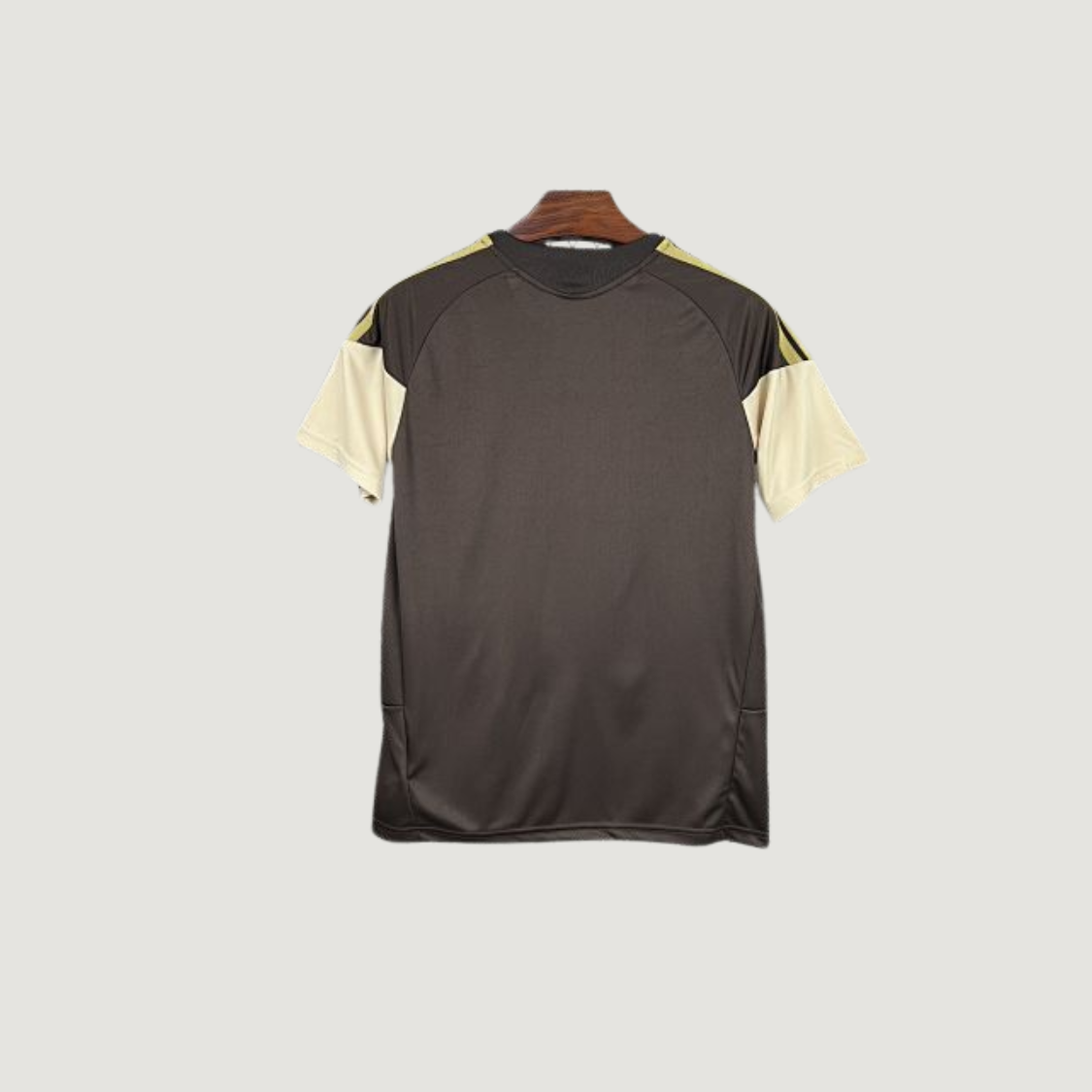 Flamengo – Maillot Pré-Match 2025/26 Homme – Marron, Beige - Covred