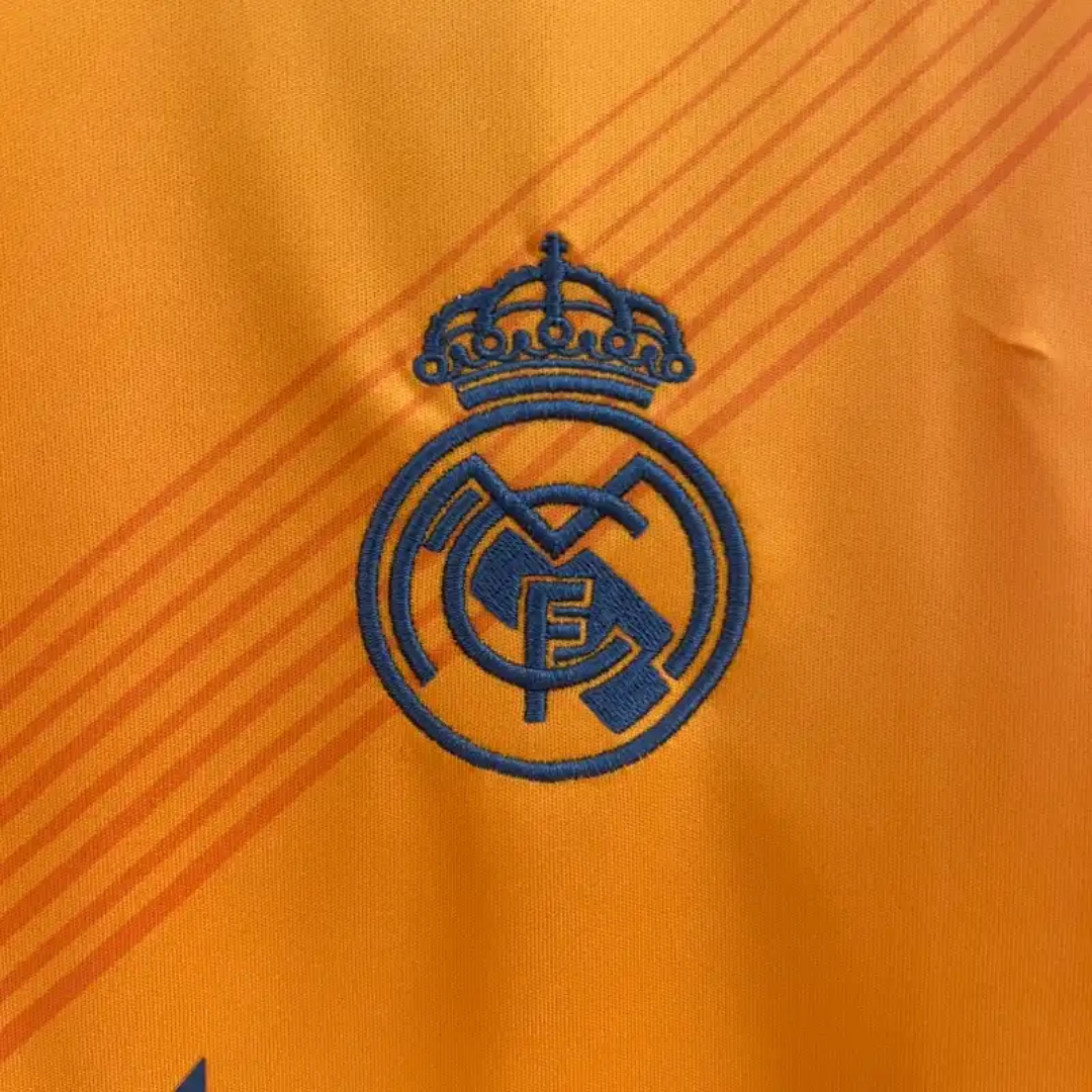 Real Madrid - Domicile 24/25 - Orange ( Fan ) - Covred