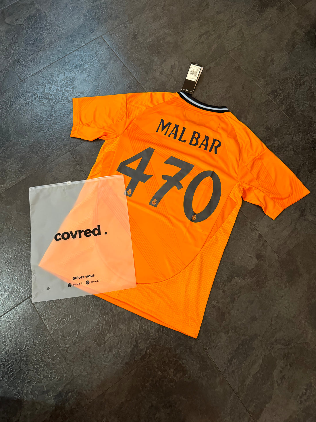 Real Madrid - Domicile 24/25 - Orange ( Fan ) - Covred