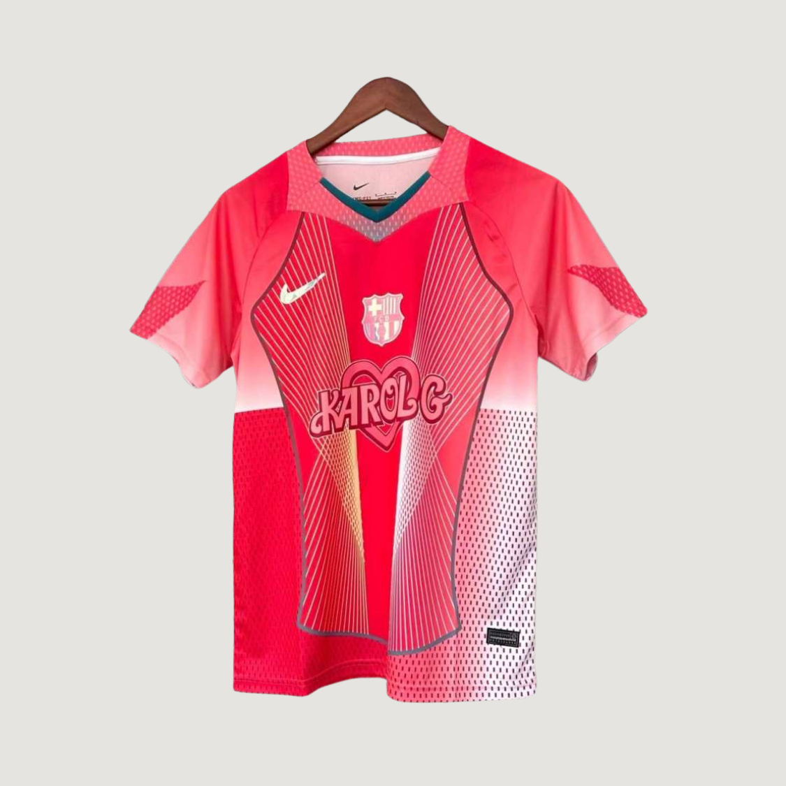 FC Barcelone – Maillot Concept 2025/26 – Rose, Rouge - Covred