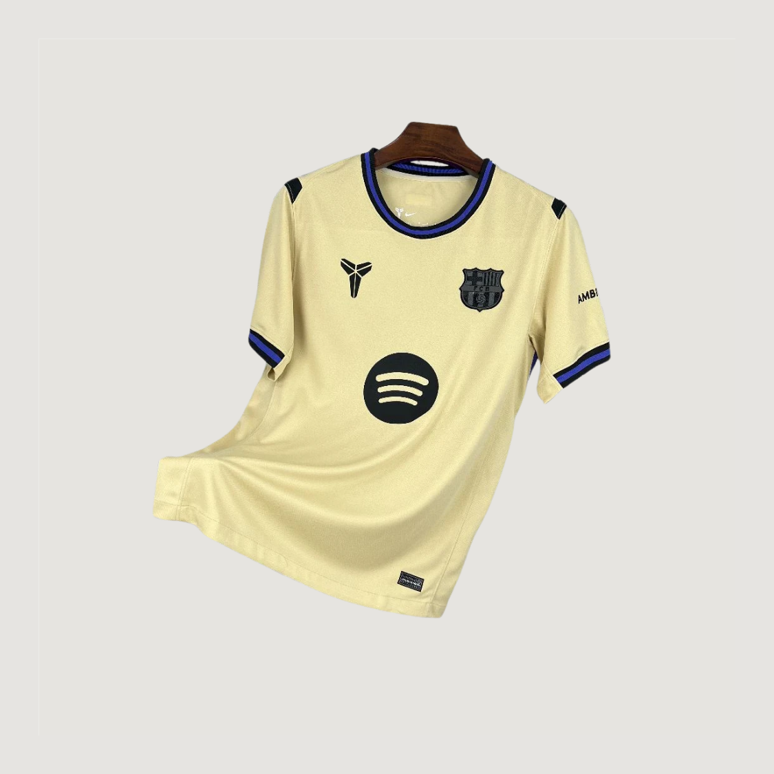 FC Barcelone - Maillot Extérieur 25/26 Kobe Tribute – Crème - Covred