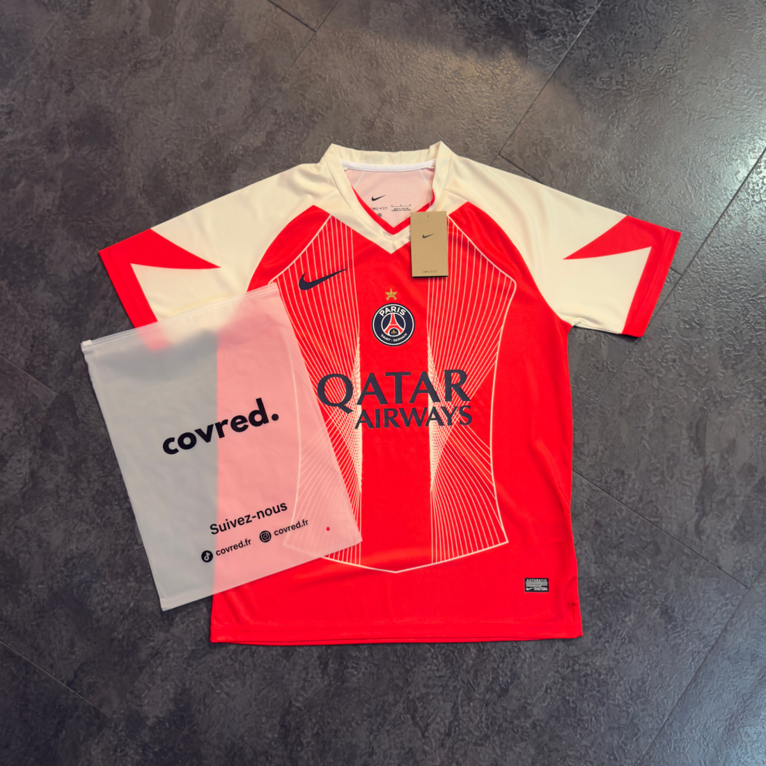 Paris Saint-Germain – Maillot Concept 2025/26 – Rouge, Crème - Covred