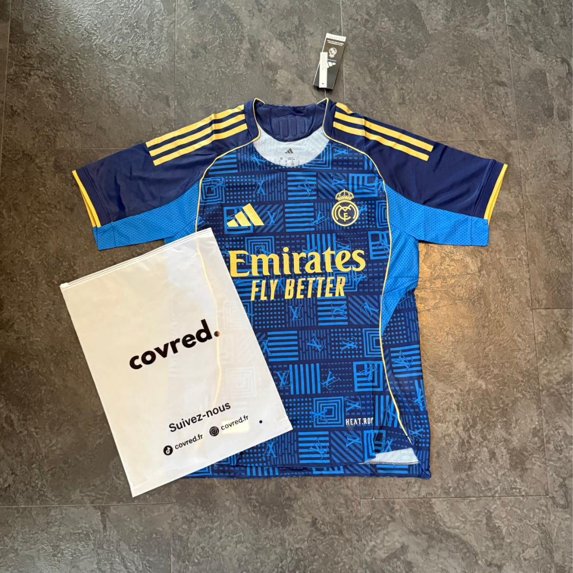 Real Madrid – Maillot Concept 2025/26 – Bleu Marine, Jaune - Covred
