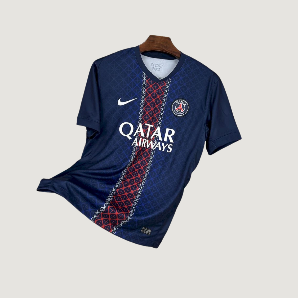 Paris Saint-Germain ( PSG ) – Maillot Domicile 25/26 – Bleu Marine & Rouge - Covred