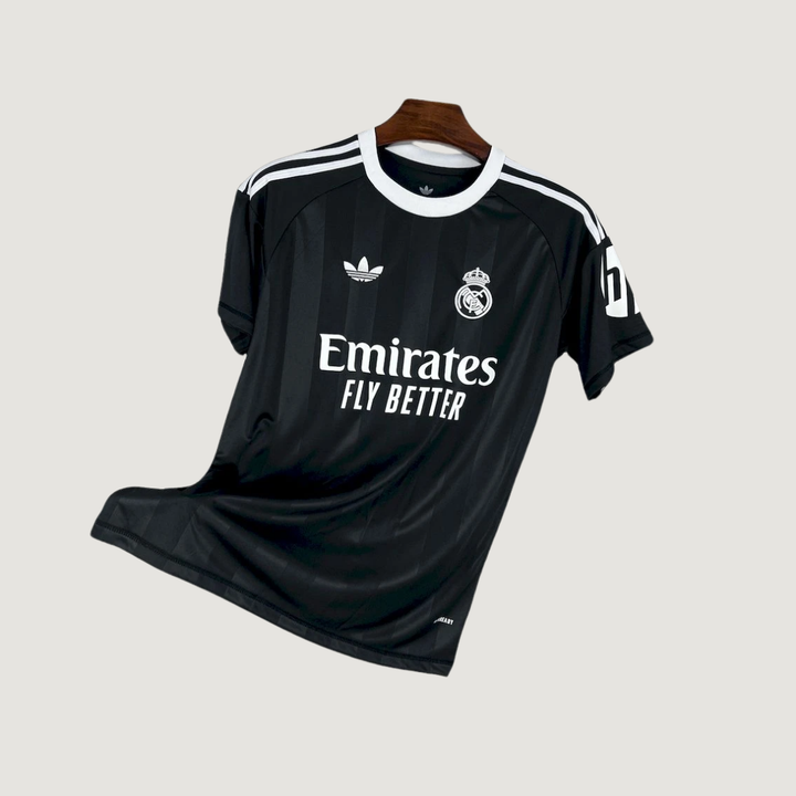 Real Madrid – Maillot Goalkeeper 2025/26 – Noir, Blanc - Covred