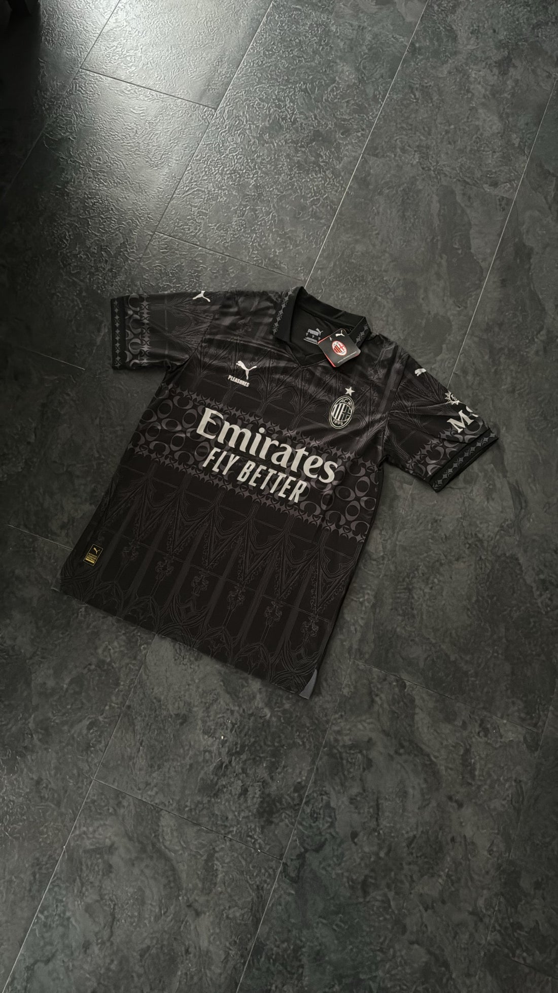 AC Milan - Maillot x PLEASURES Forth 23/24 - Noir - Covred