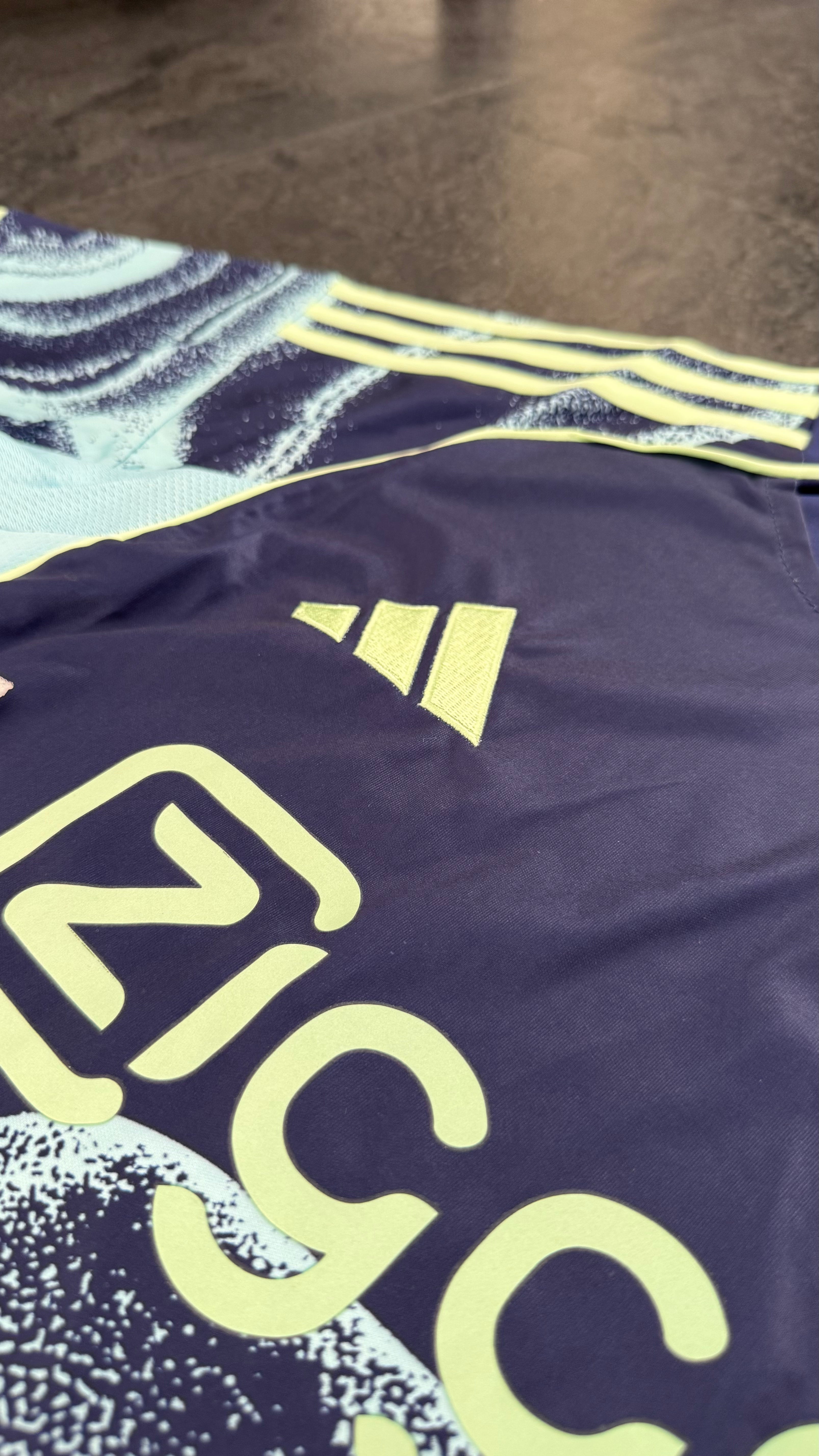 Ajax Amsterdam – Maillot Extérieur 2025/26 – Bleu - Covred