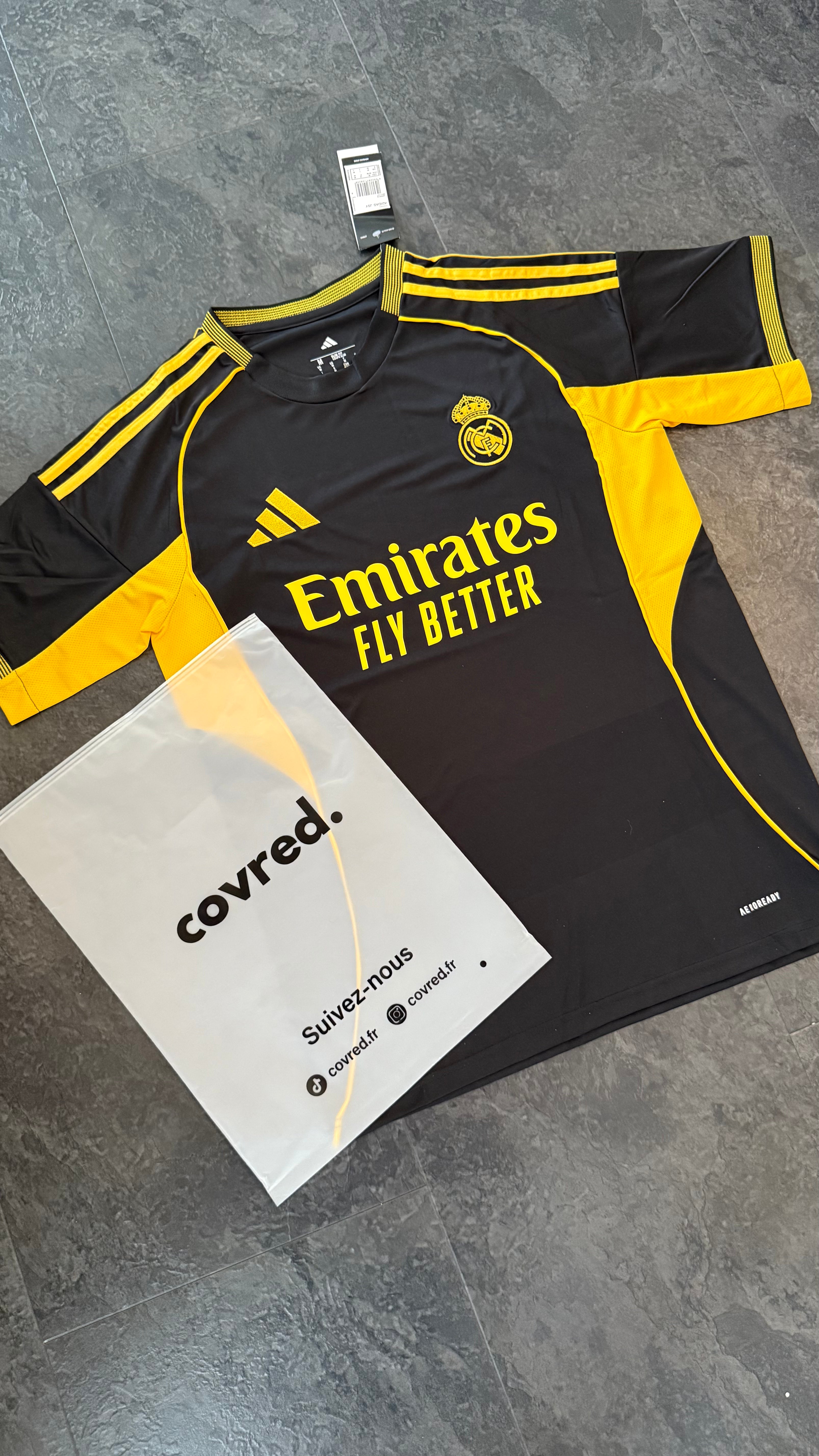Real Madrid – Maillot Extérieur 25/26 – Noir, Jaune - Covred
