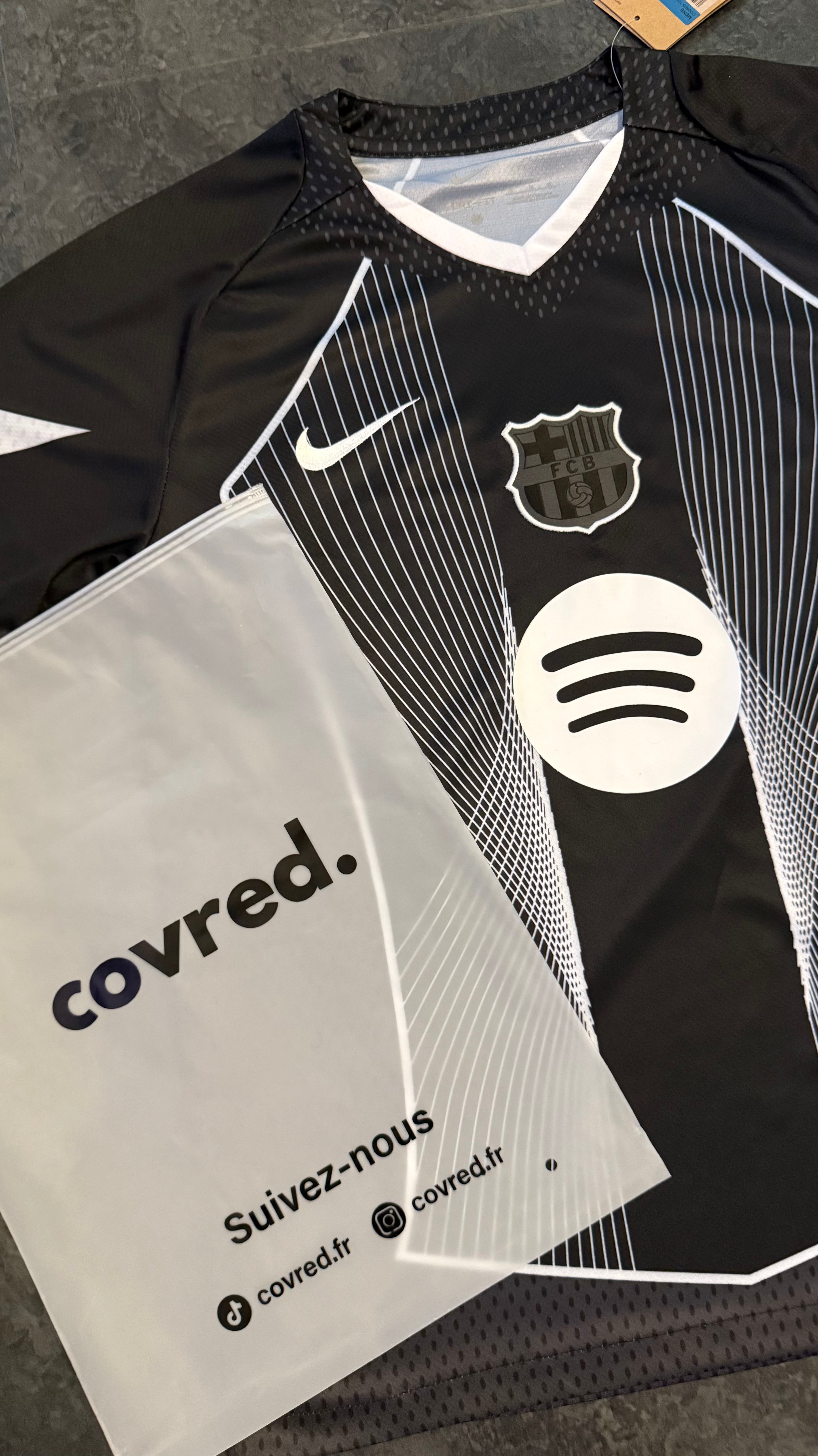 FC Barcelone – Maillot Édition Spéciale 2025/26 – Noir - Covred