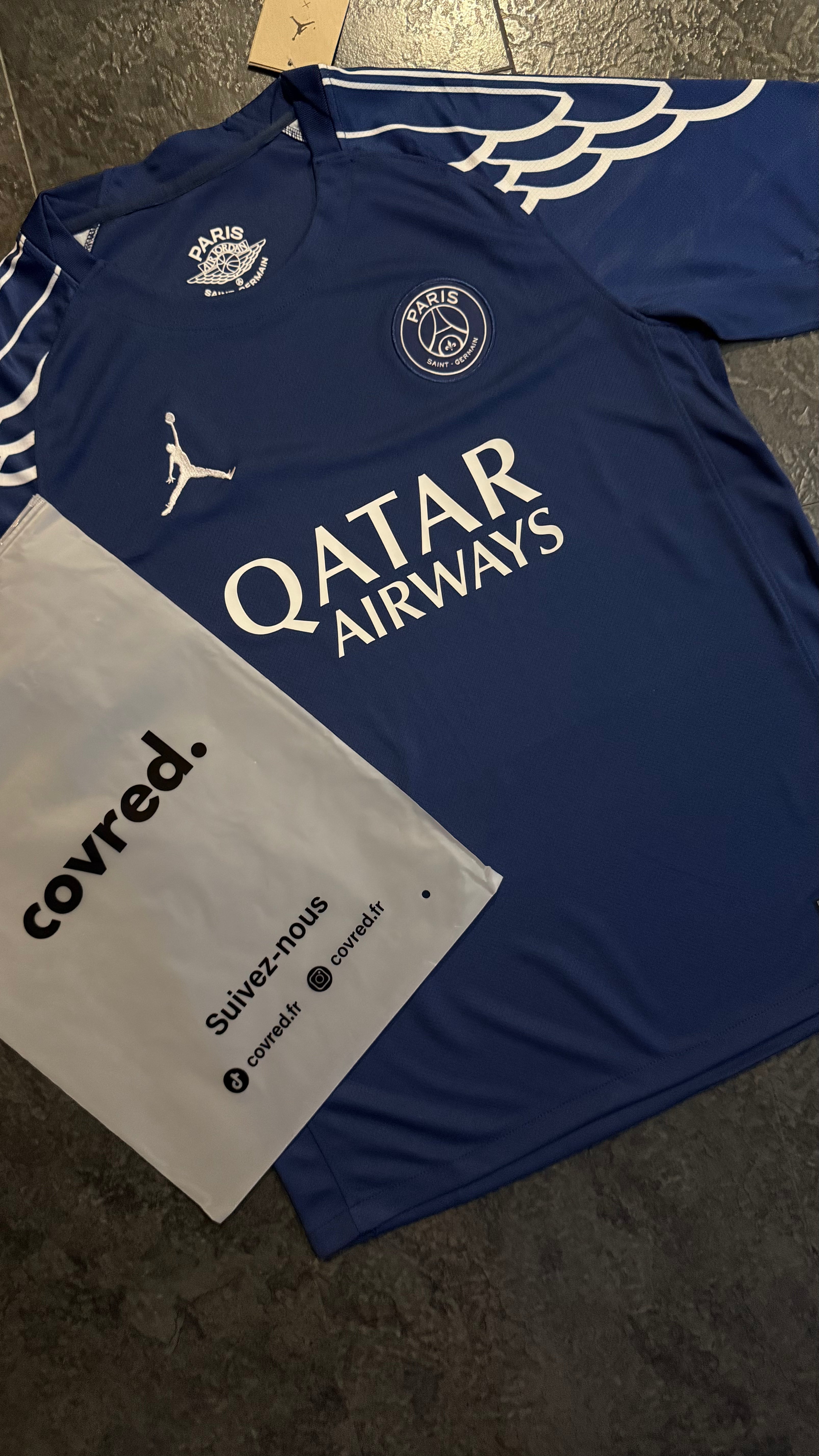 Paris Saint-Germain ( PSG ) - Quatrième maillot 24/25 - Bleu - Covred