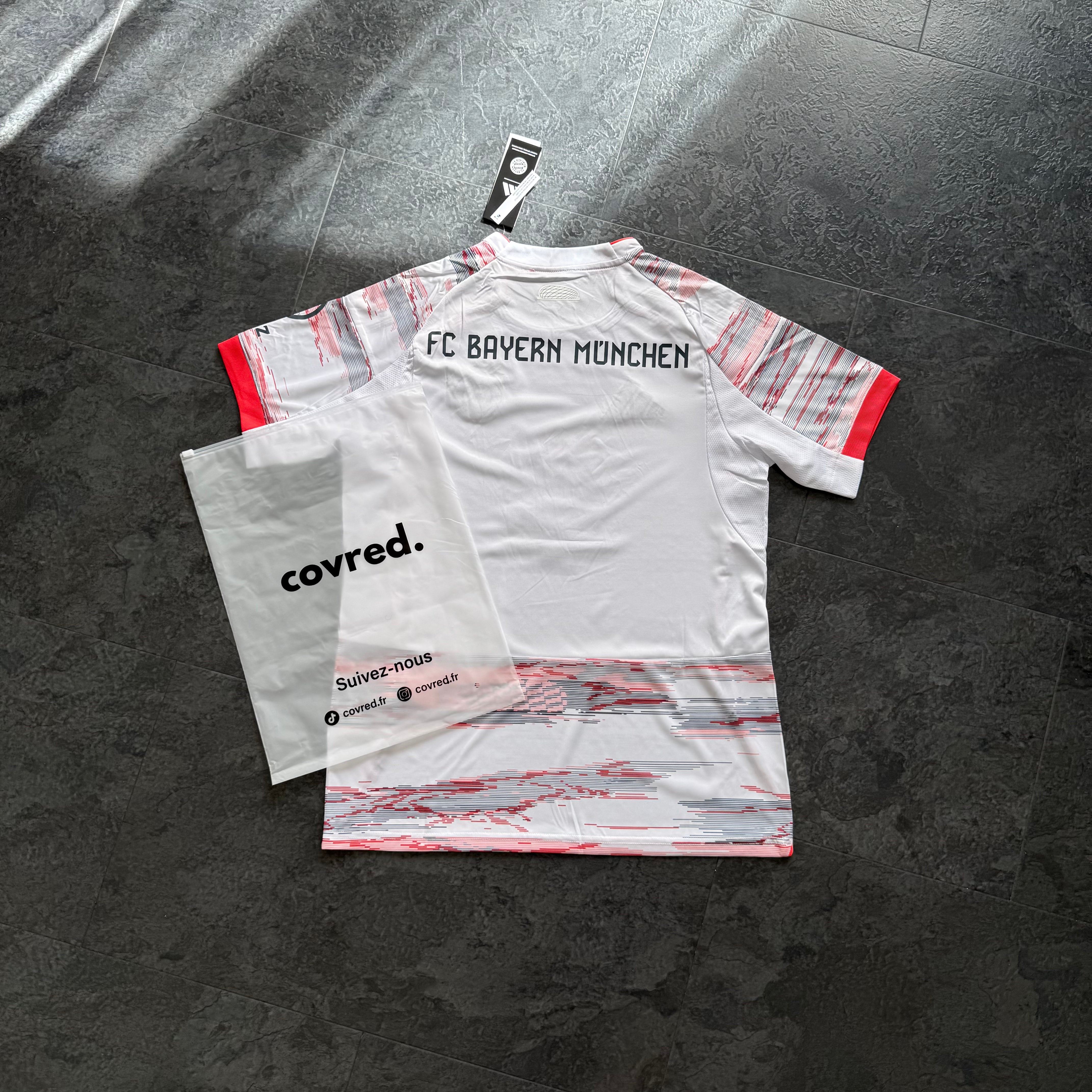 Bayern Munich – Maillot Extérieur 2025/2026 – Blanc, Rouge - Covred