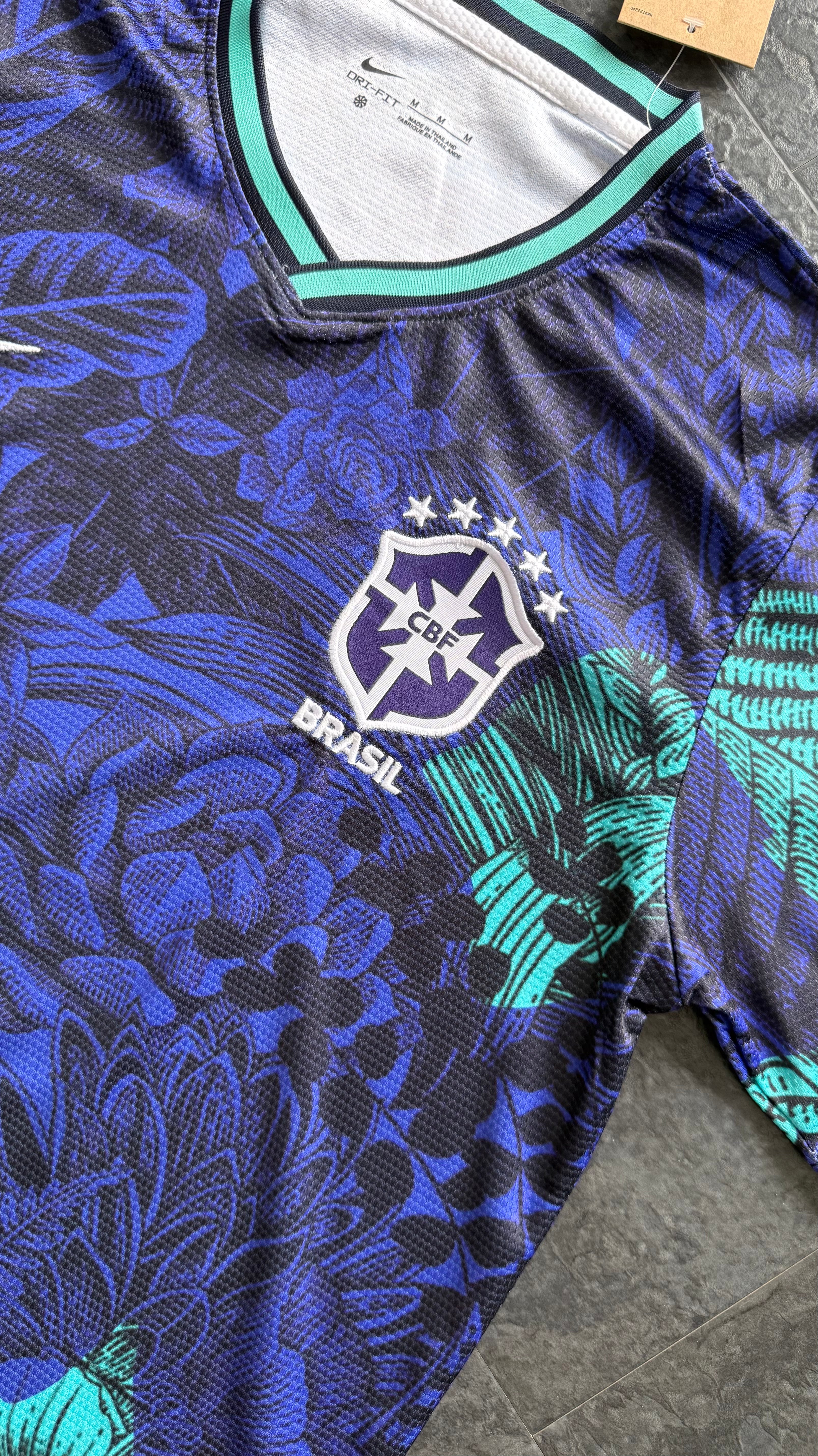 Brésil – Maillot Concept 2026 – Bleu, Tropicale - Covred