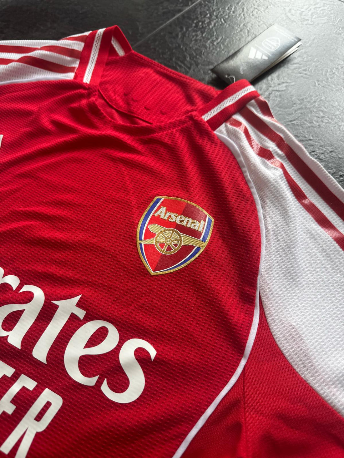 Arsenal – Maillot Domicile 2025/26 – Rouge - Covred