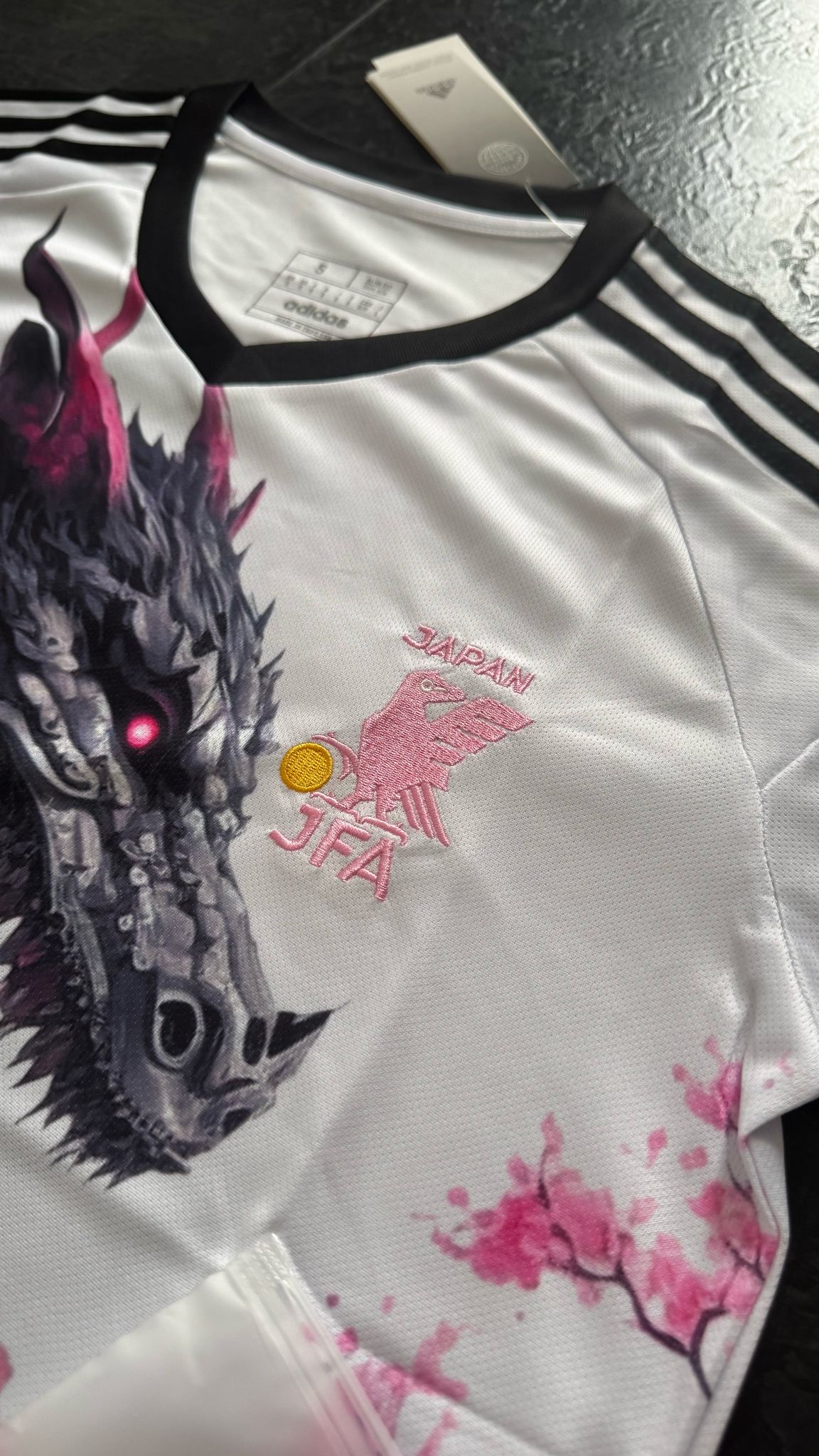 Japon – Maillot Concept – Blanc Noir Rose - Covred